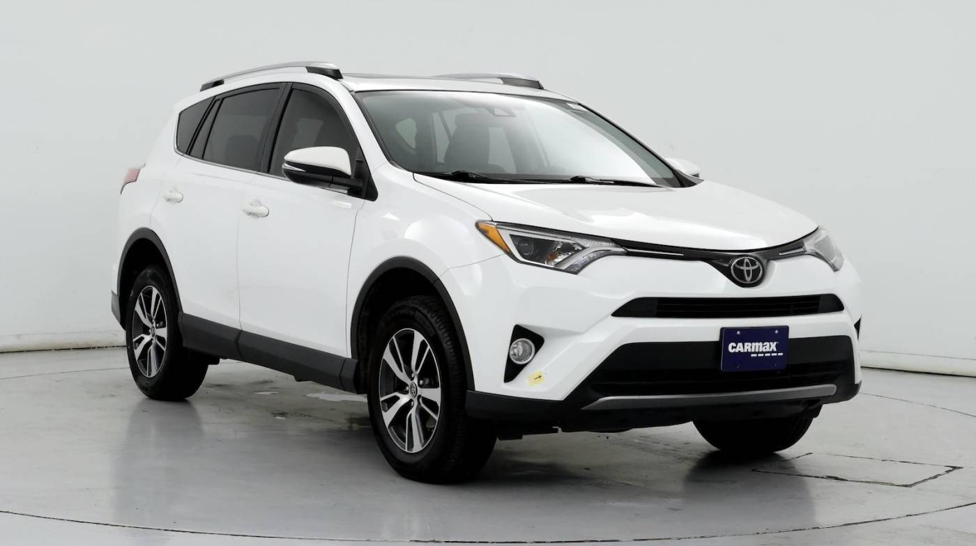 2018 Toyota RAV4 XLE — SUV — 90,942 mi — Denton, TX