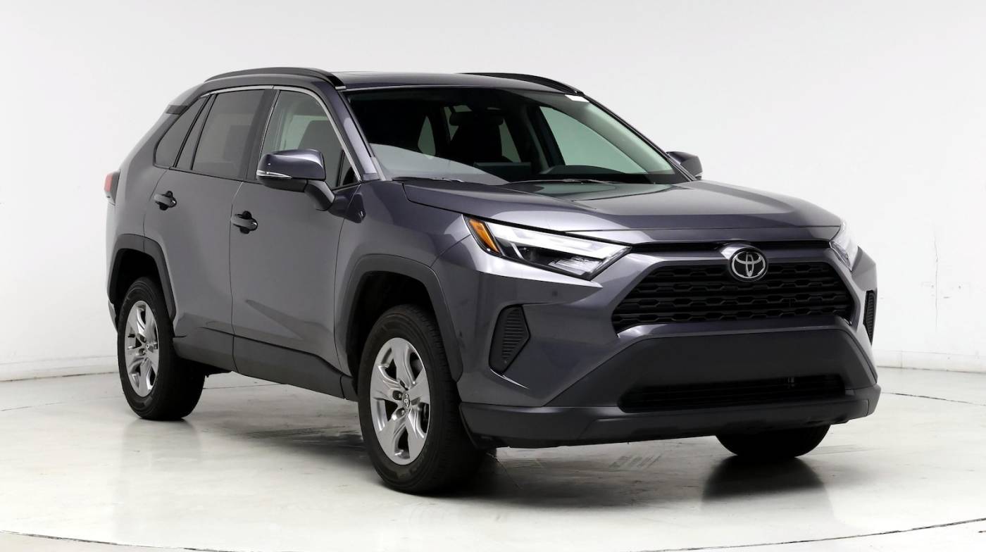 2023 Toyota RAV4 XLE — SUV — 16,682 mi — Doral, FL