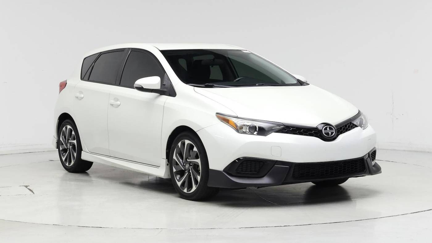 2016 Scion iM