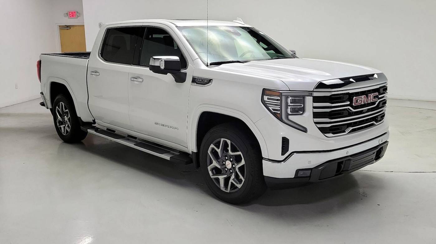 2022 GMC Sierra 1500 SLT — Pickup Truck — 14,040 mi — Doral, FL