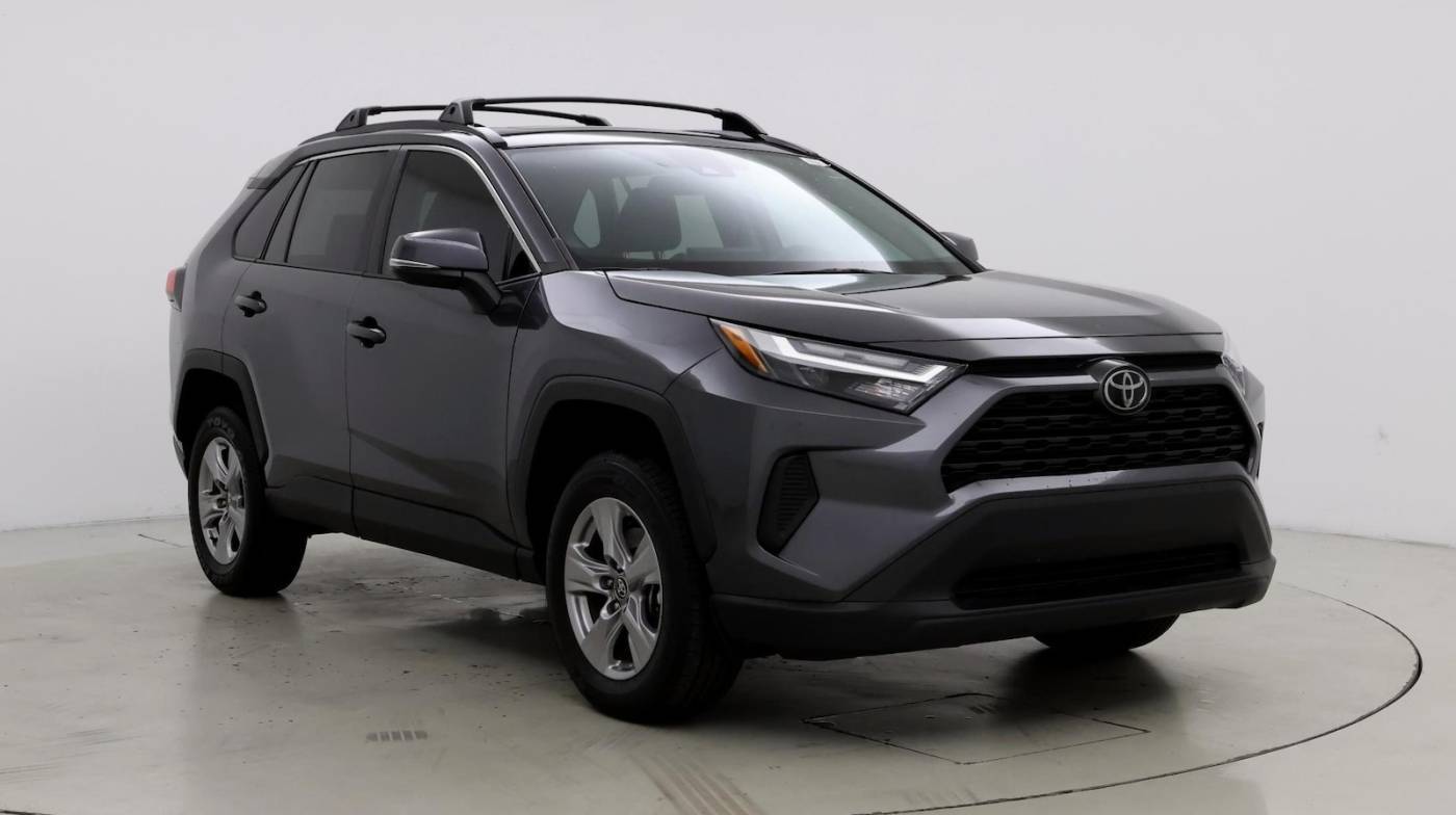 2023 Toyota RAV4 XLE — SUV — 20,768 mi — Doral, FL