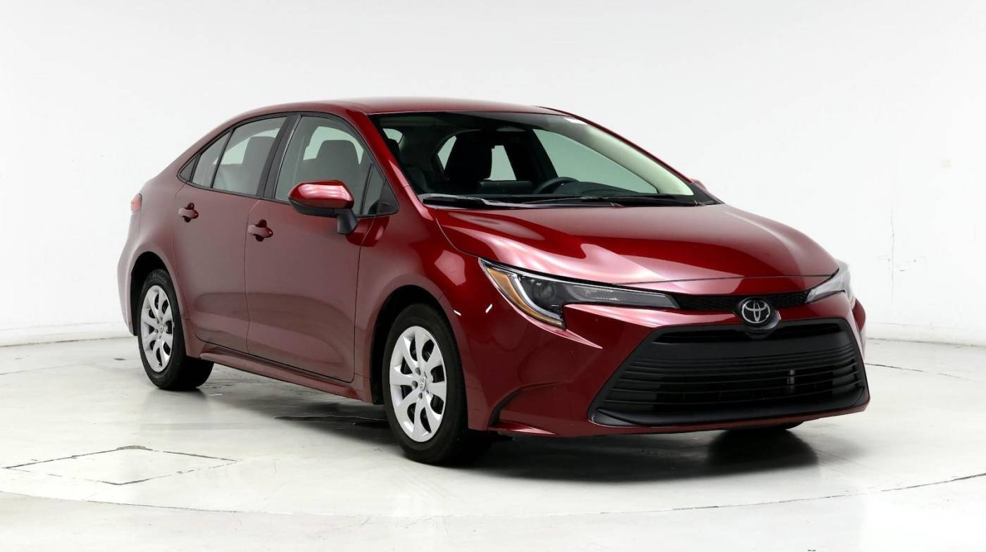 2024 Toyota Corolla LE — Sedan — 8,025 mi — Doral, FL