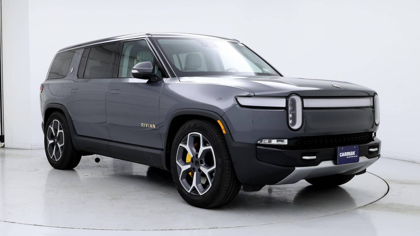 2023 Rivian R1S
