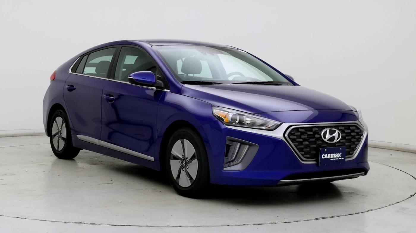 2022 Hyundai Ioniq Hybrid SE — Hatchback — 8,392 mi — Easton, PA