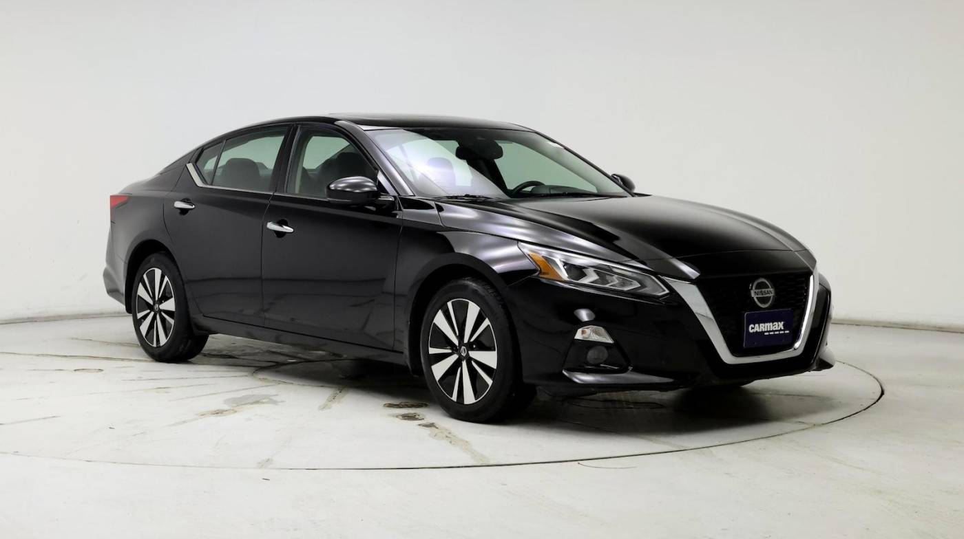2019 Nissan Altima SV — Sedan — 49,155 mi — Easton, PA