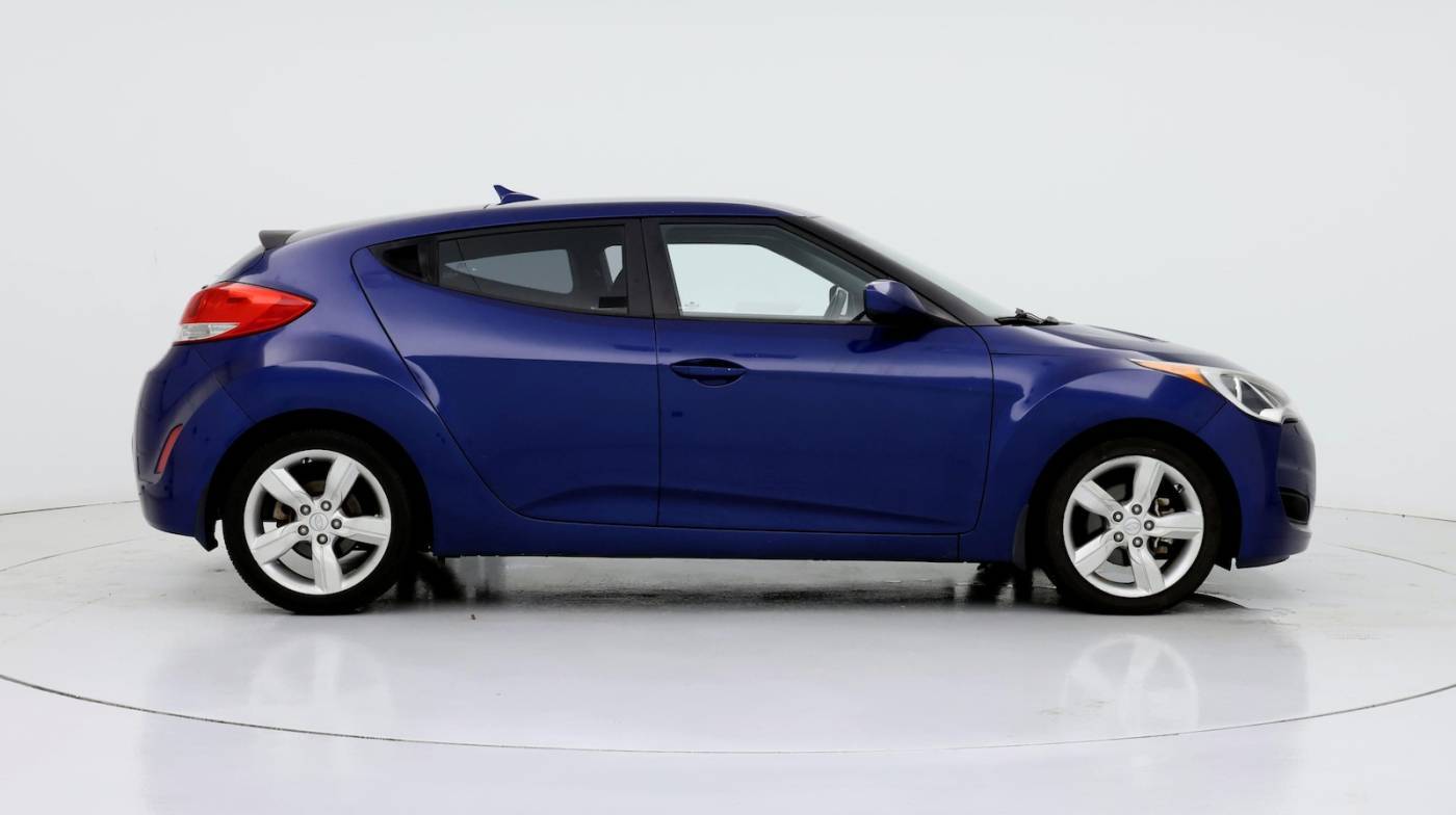 2015 Hyundai Veloster Base — Hatchback — 76,653 mi — Memphis, TN