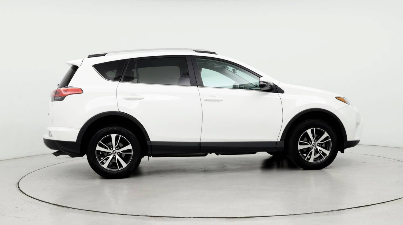 2016 Toyota RAV4 XLE — SUV — 18,787 mi — Gulfport, MS