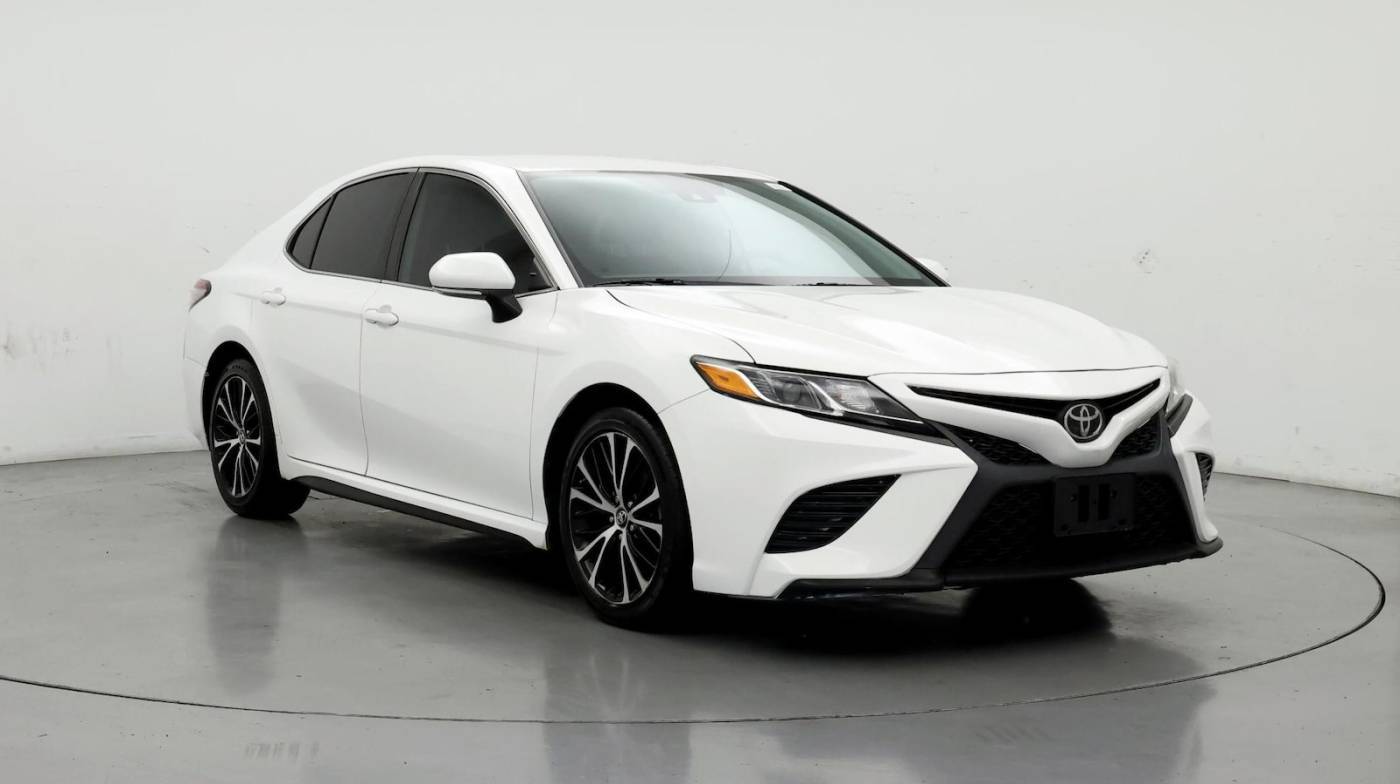 2019 Toyota Camry SE — Sedan — 75,193 mi — Gulfport, MS