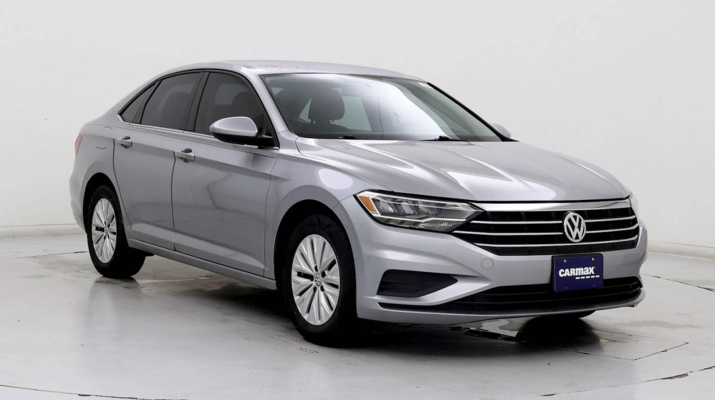 2019 Volkswagen Jetta SE — Sedan — 58,775 mi — Katy, TX