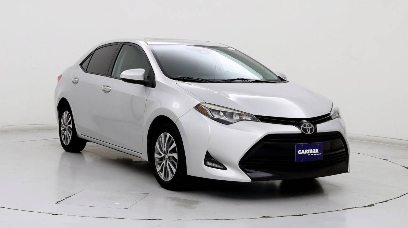 2019 Toyota Corolla XLE — Sedan — 53,025 mi — Katy, TX