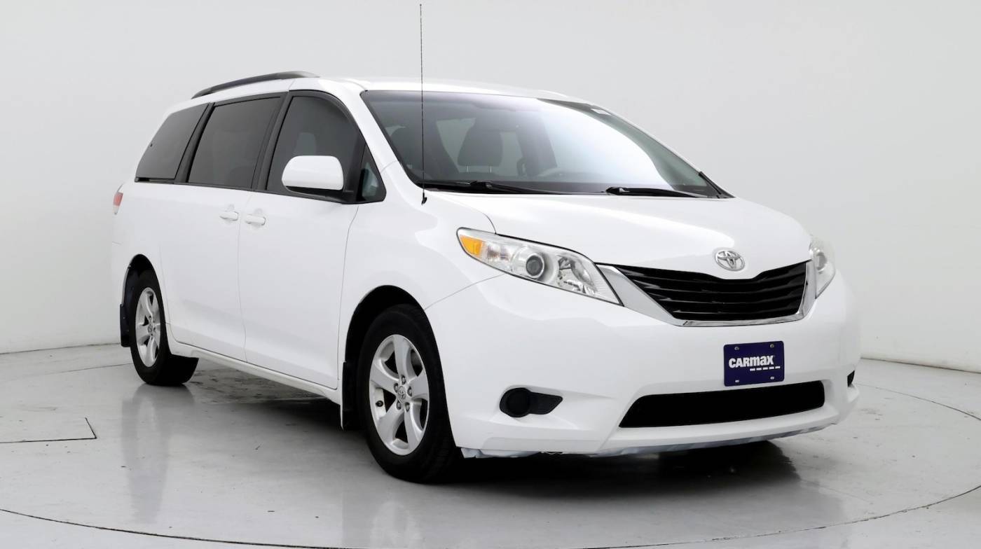 2014 Toyota Sienna LE — Minivan — 112,633 mi — Katy, TX