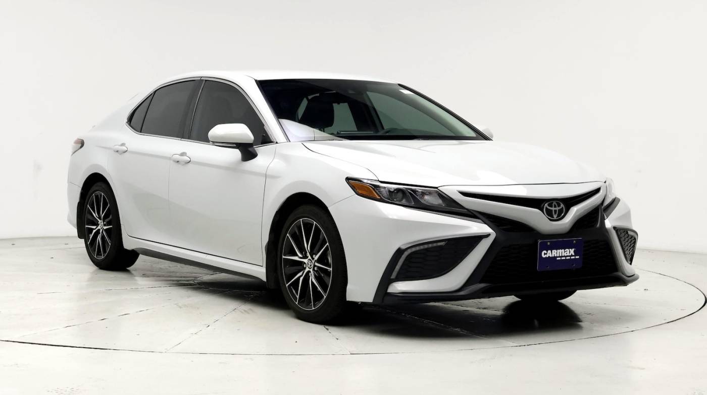2023 Toyota Camry SE — Sedan — 16,997 mi — Fort Worth, TX