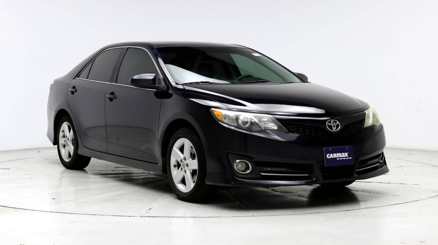 2014 Toyota Camry SE — Sedan — 111,311 mi — Fort Worth, TX