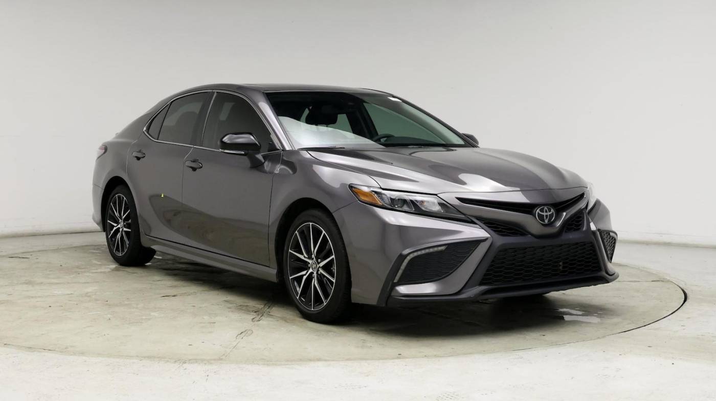 2023 Toyota Camry SE — Sedan — 31,794 mi — Charlotte, NC