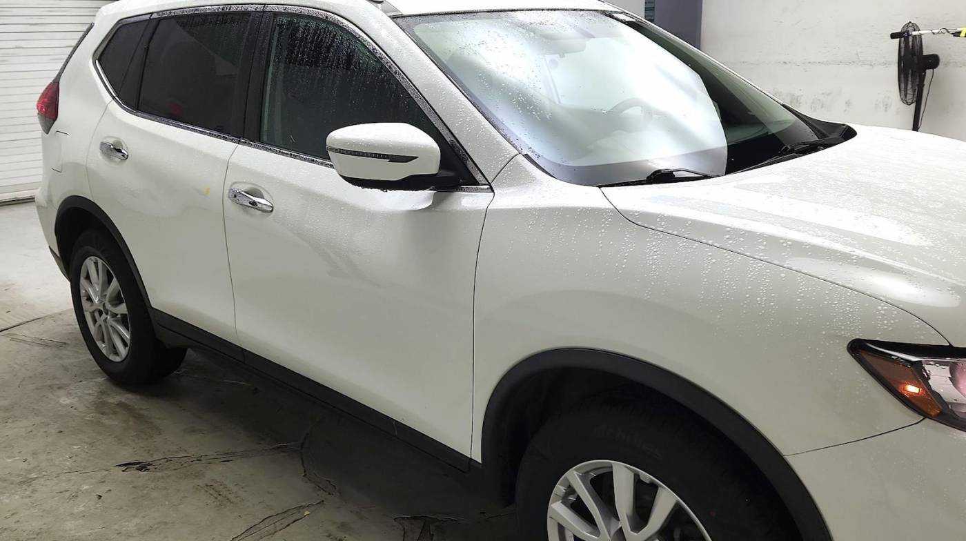 2018 Nissan Rogue SV — SUV — 93,514 mi — Charlotte, NC
