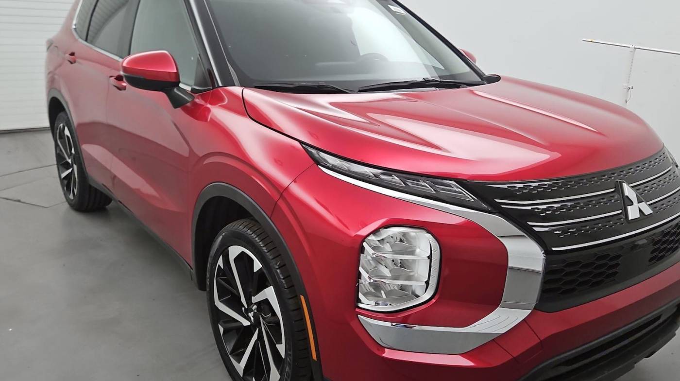 2022 Mitsubishi Outlander ES — SUV — 32,090 mi — Kenner, LA