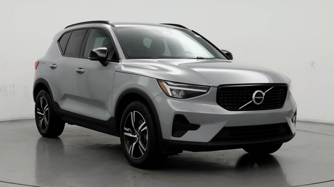 2024 Volvo XC40 Core — SUV — 17,025 mi — Kenner, LA