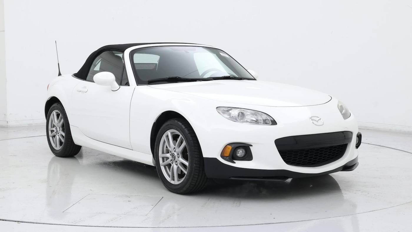 2015 Mazda MX-5 Miata Sport