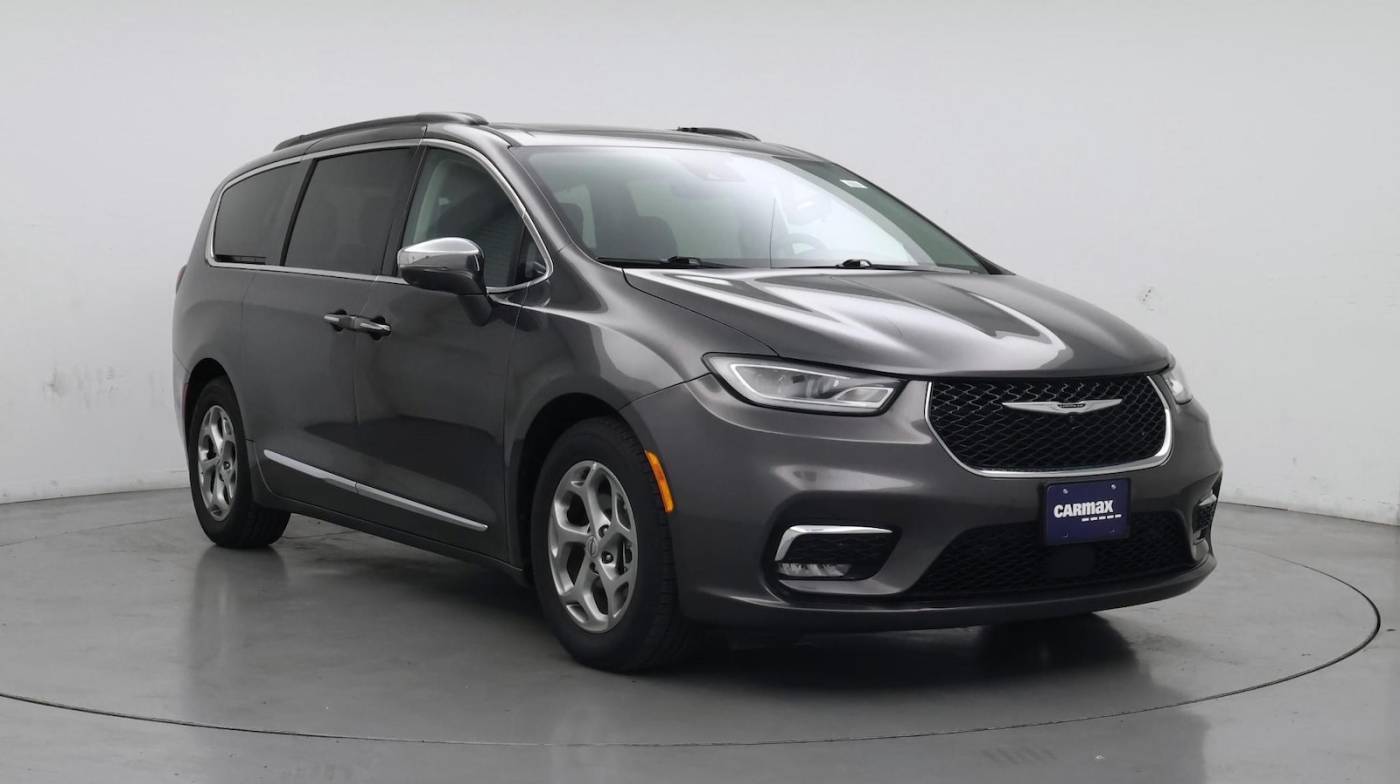 2022 Chrysler Pacifica Limited — Minivan — 58,632 mi — Kenner, LA