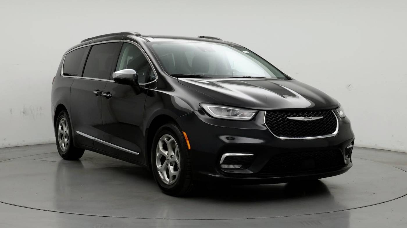 2022 Chrysler Pacifica Limited — Minivan — 56,175 mi — Kenner, LA