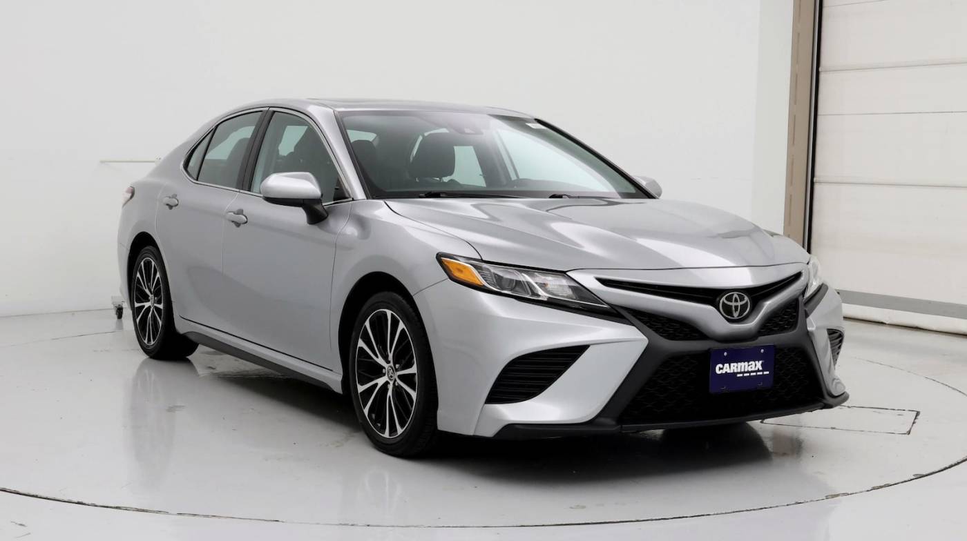 2020 Toyota Camry SE — Sedan — 33,340 mi — Killeen, TX