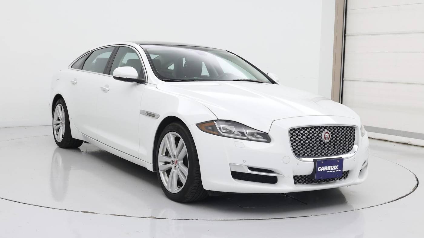 2016 Jaguar XJ