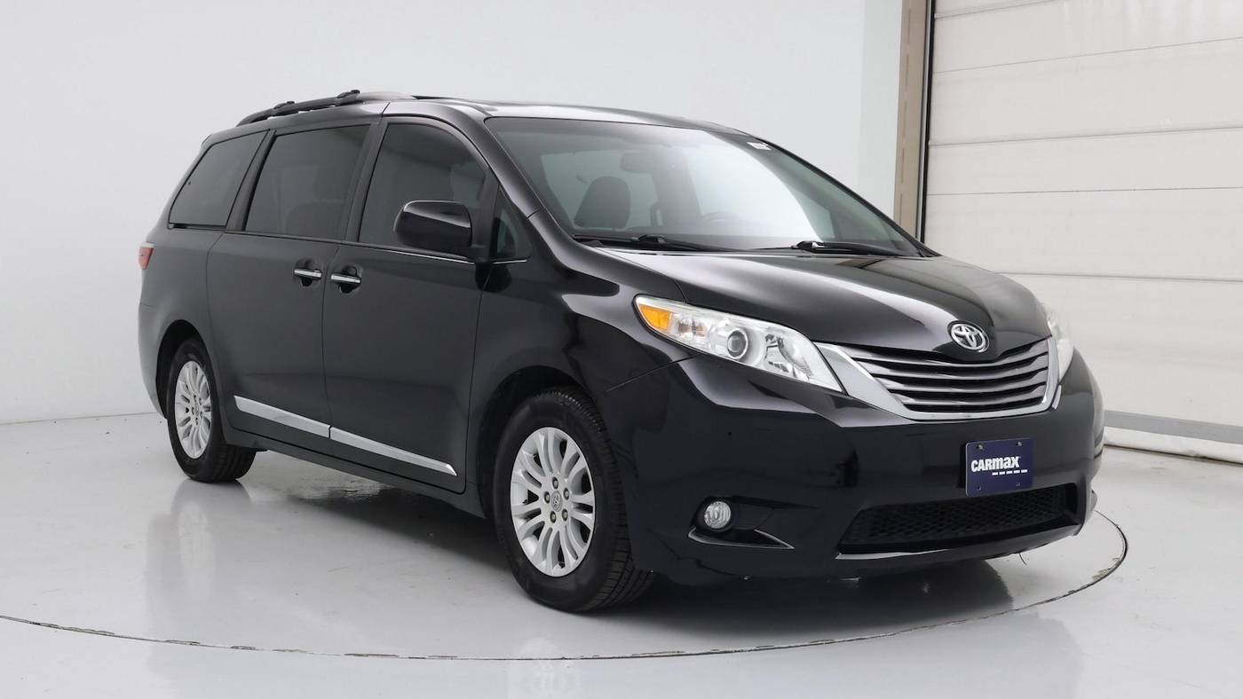 2017 Toyota Sienna XLE Premium — Minivan — 110,538 mi — Killeen, TX