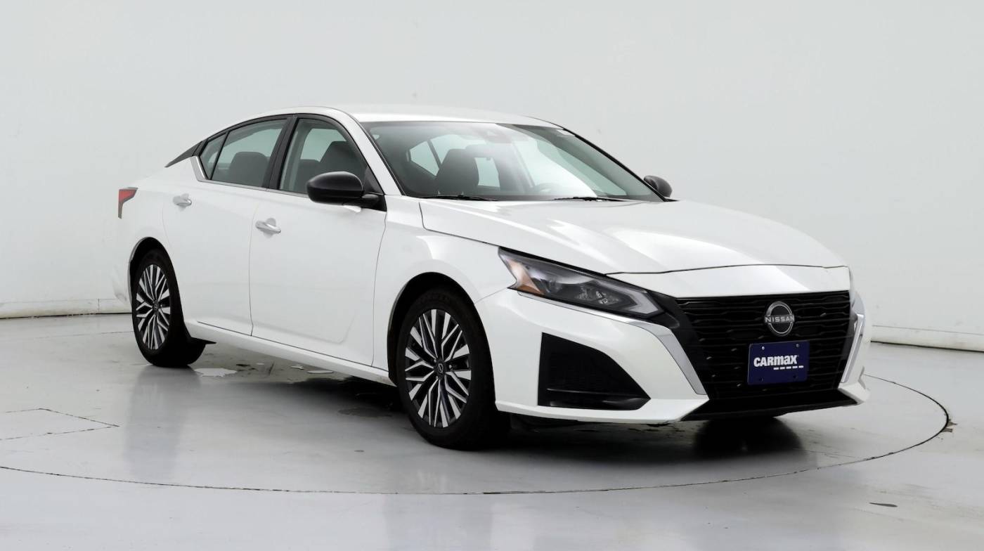 2024 Nissan Altima SV — Sedan — 27,940 mi — Lubbock, TX