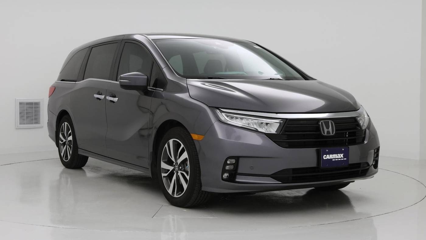 2023 Honda Odyssey Touring — Minivan — 9,677 mi — Lubbock, TX