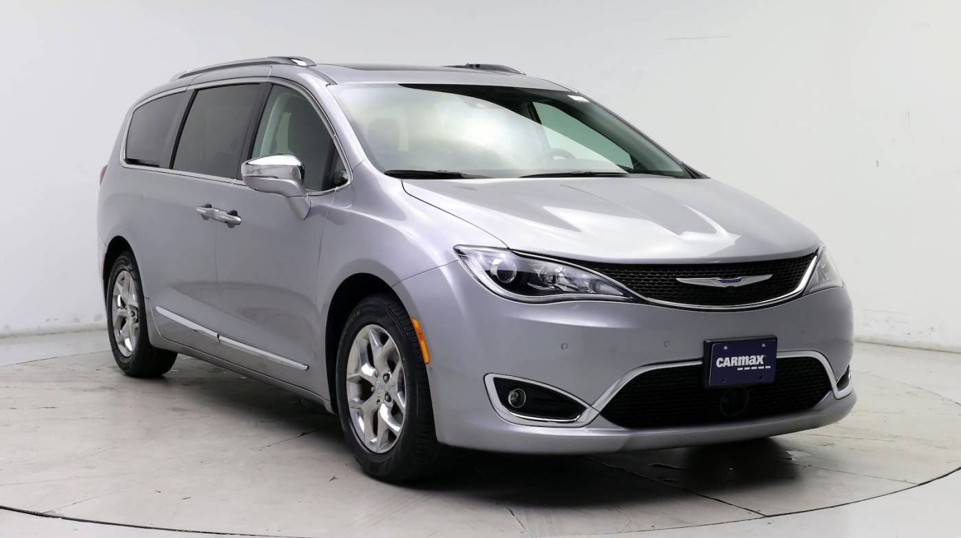 2019 Chrysler Pacifica Limited — Minivan — 42,066 mi — Melbourne, FL