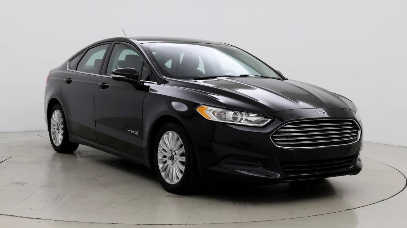 2015 Ford Fusion Hybrid SE — Sedan — 116,685 mi — Melbourne, FL