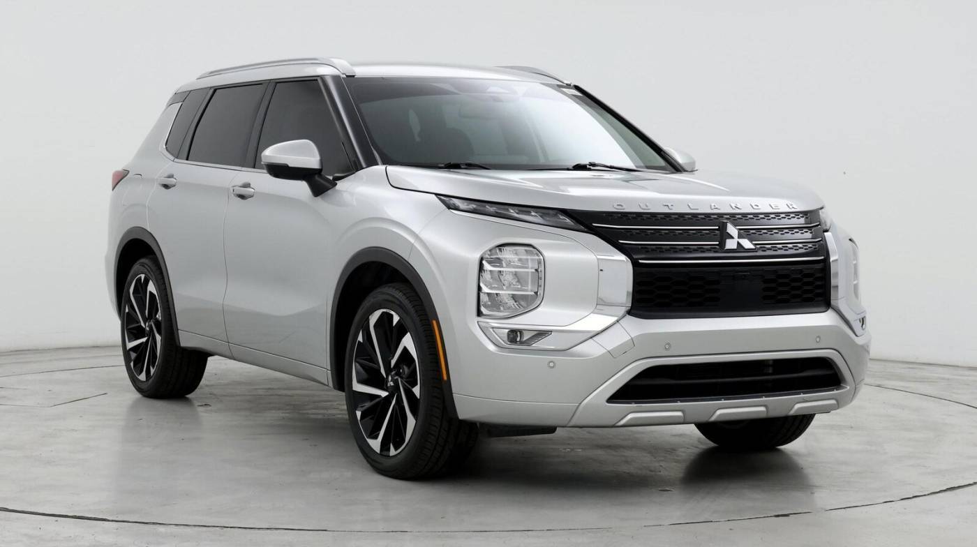 2023 Mitsubishi Outlander SEL — SUV — 50,523 mi — Melbourne, FL