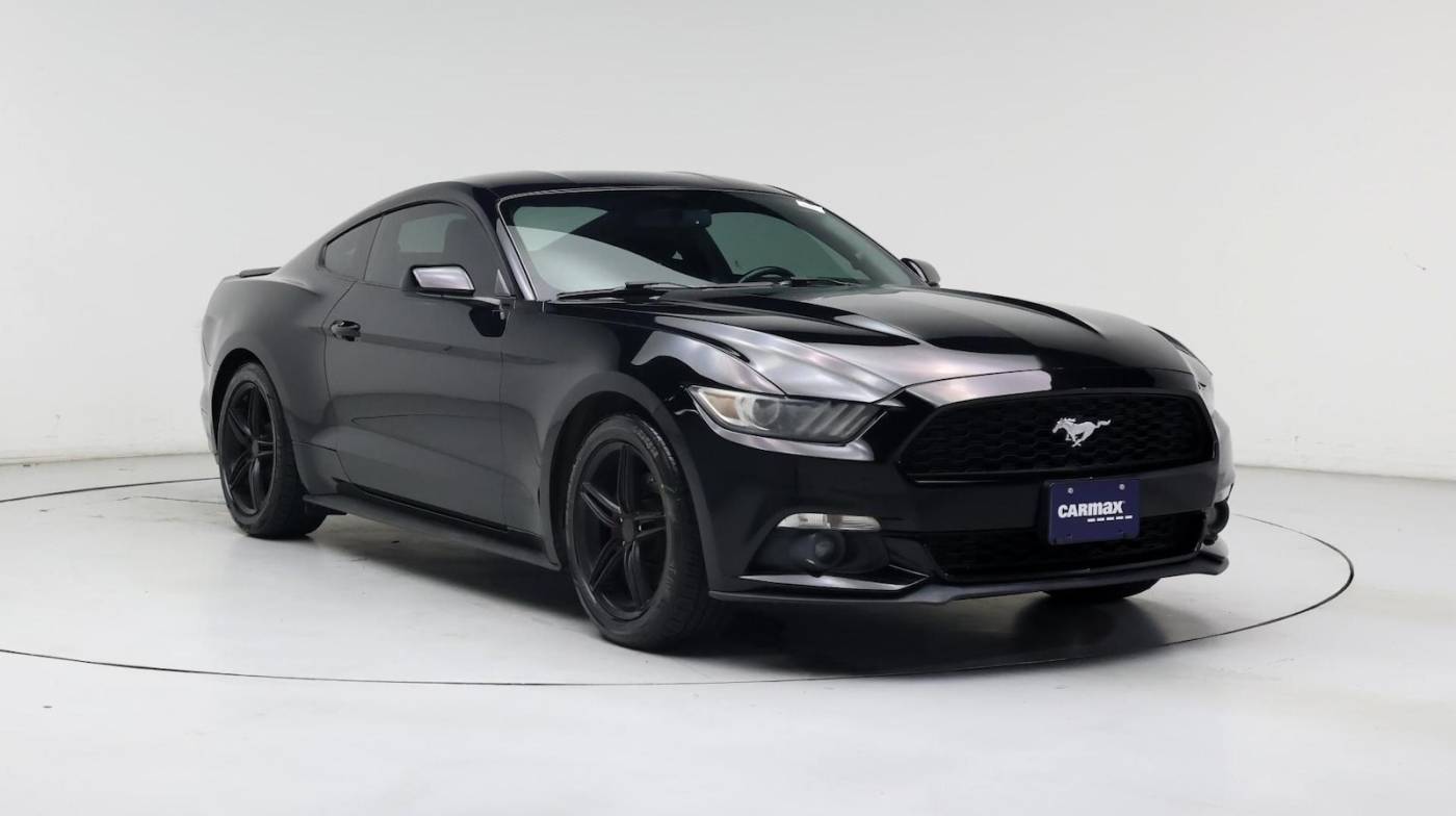 2016 Ford Mustang EcoBoost — Coupe — 79,872 mi — Milwaukee, WI