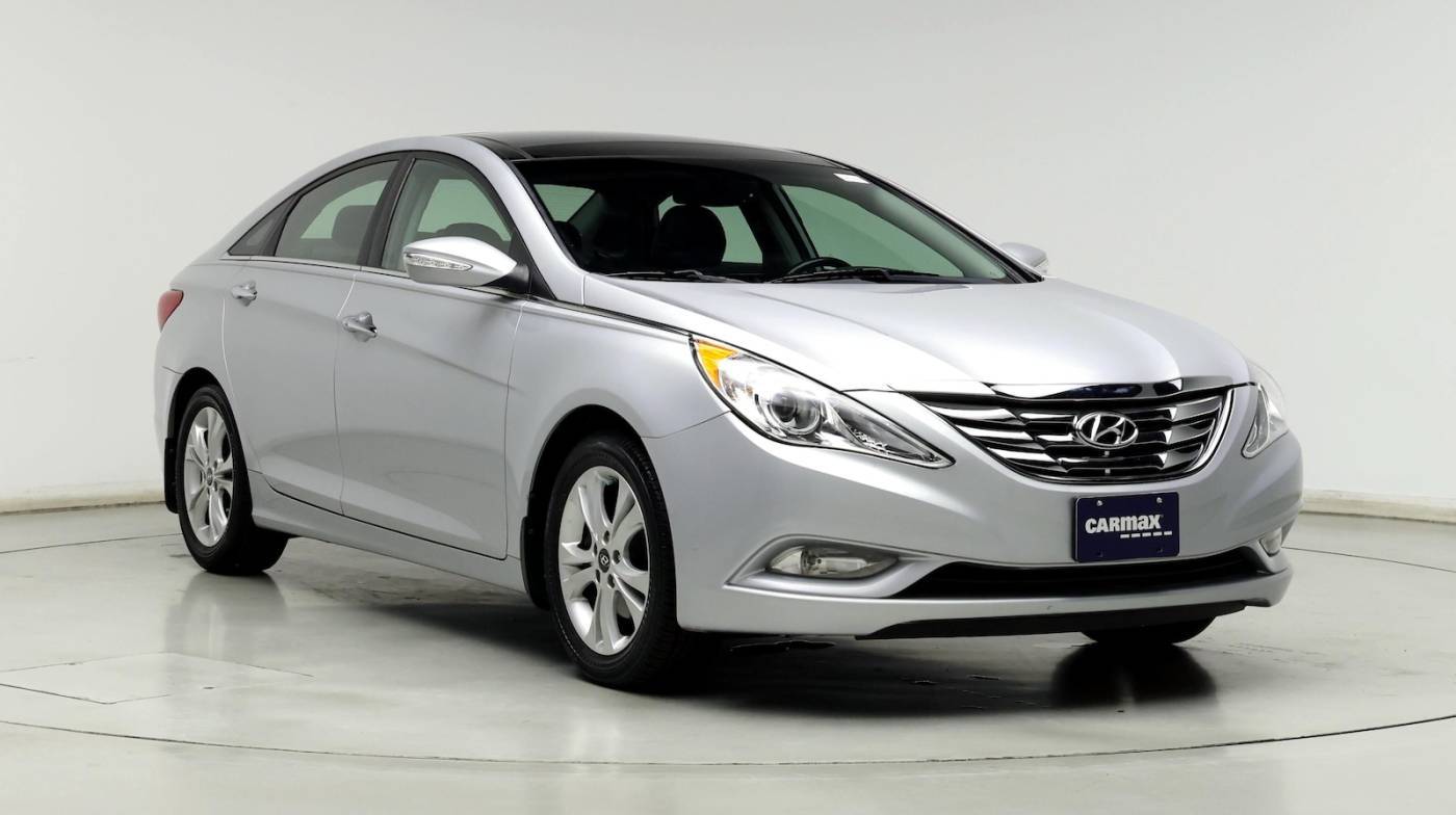 2013 Hyundai Sonata Limited — Sedan — 46,382 mi — Milwaukee, WI