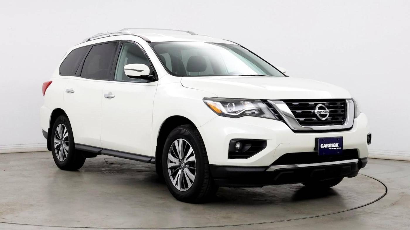 2017 Nissan Pathfinder SV — SUV — 54,440 mi — Milwaukee, WI