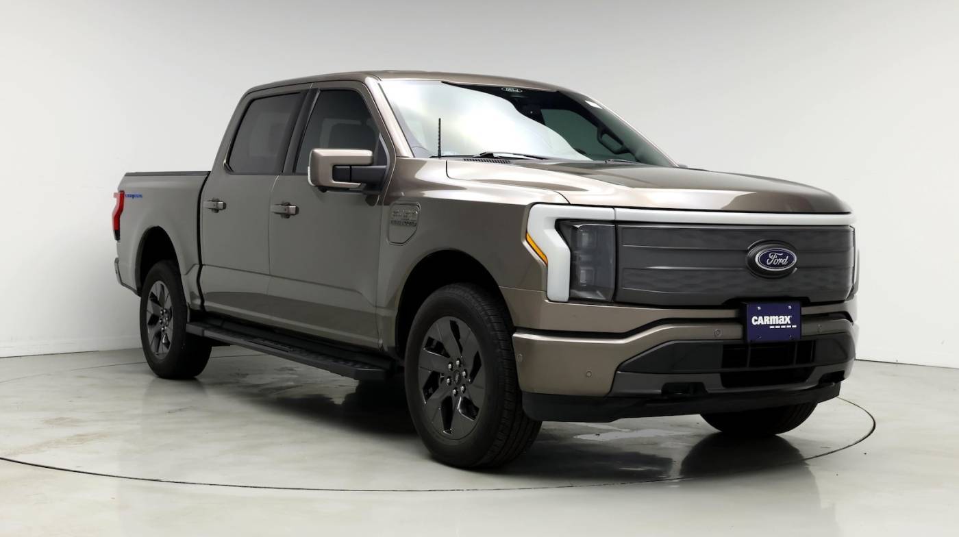 2022 Ford F-150 Lightning LARIAT — Pickup Truck — 15,709 mi — Milwaukee, WI