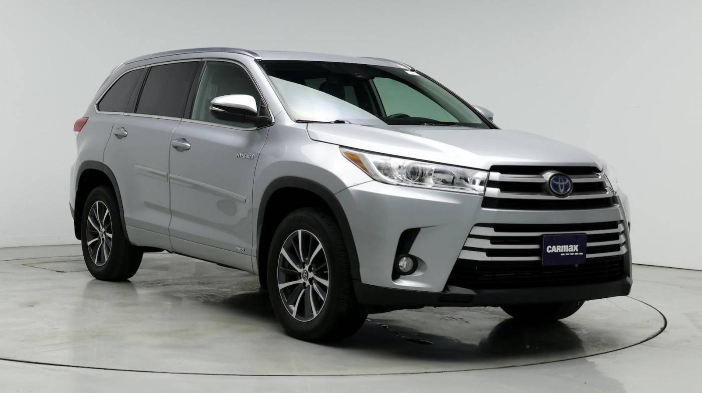 2018 Toyota Highlander Hybrid XLE — SUV — 48,035 mi — Milwaukee, WI