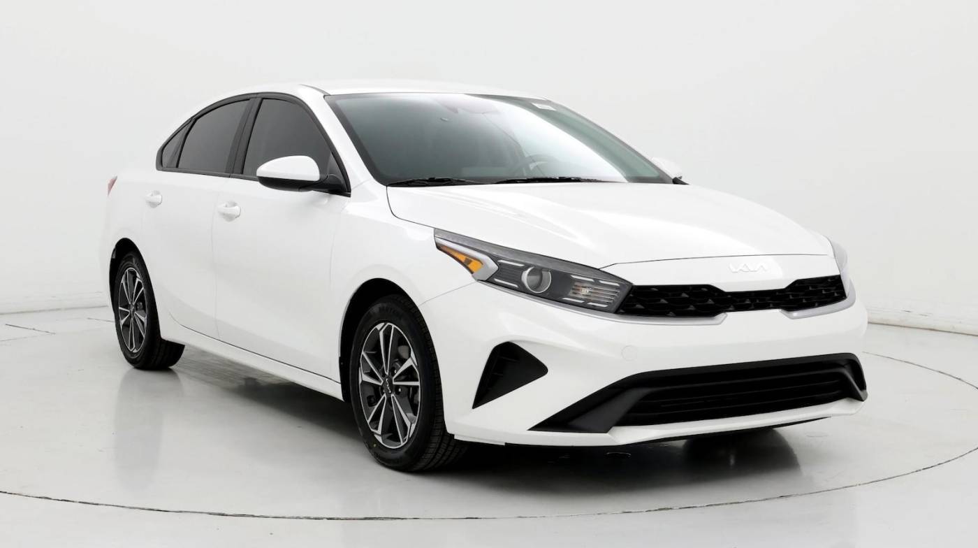 2023 Kia Forte LXS — Sedan — 30,157 mi — Milwaukee, WI
