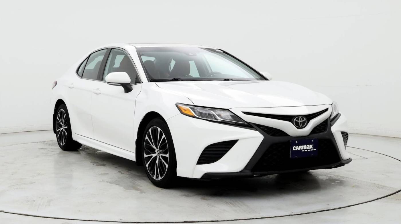 2019 Toyota Camry SE — Sedan — 63,046 mi — Milwaukee, WI
