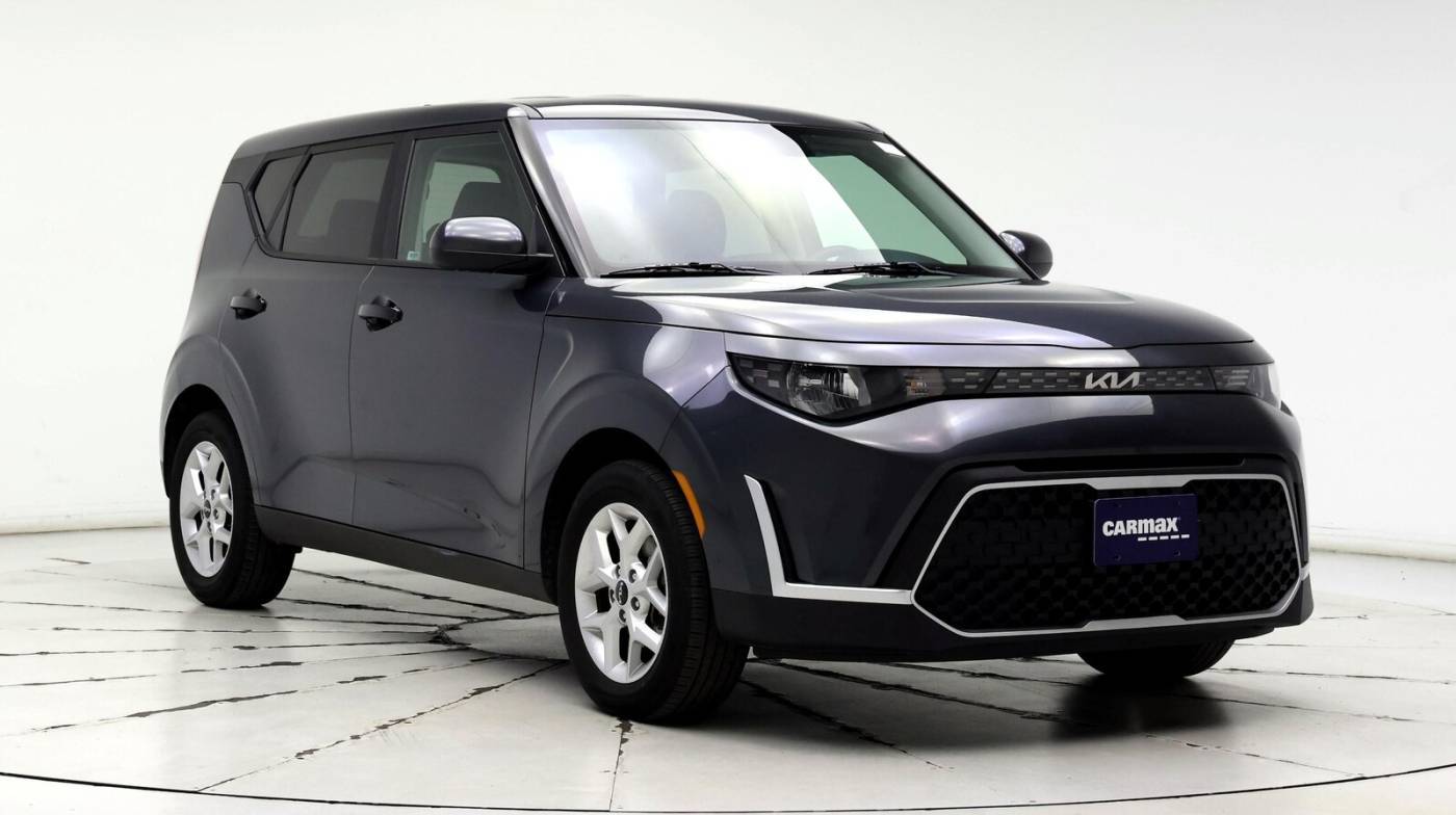 2023 Kia Soul LX — Hatchback — 31,697 mi — Milwaukee, WI
