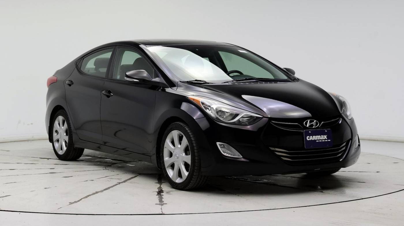 2013 Hyundai Elantra Limited — Sedan — 88,295 mi — Milwaukee, WI
