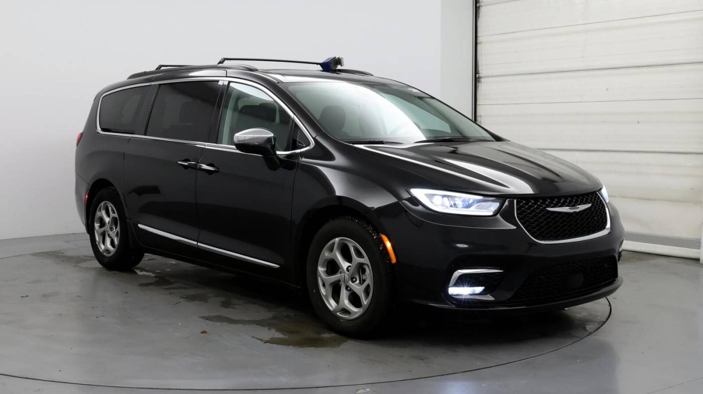 2022 Chrysler Pacifica Limited — Minivan — 51,579 mi — Montgomery, AL