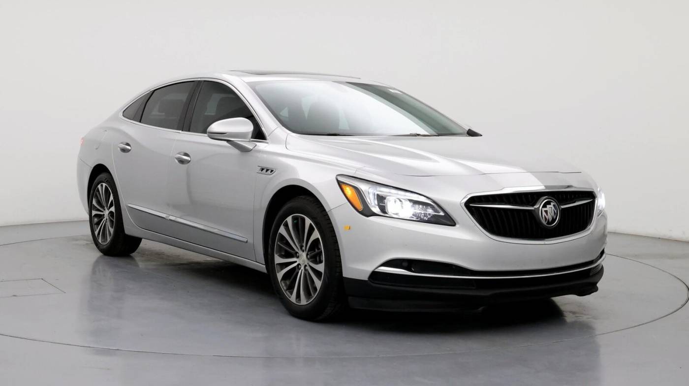 2017 Buick LaCrosse Essence — Sedan — 63,816 mi — Murfreesboro, TN