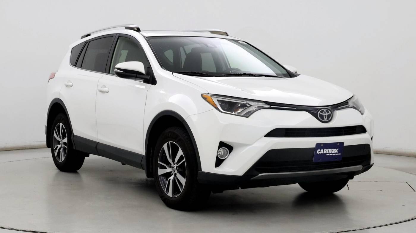 2018 Toyota RAV4 XLE — SUV — 106,446 mi — Murfreesboro, TN