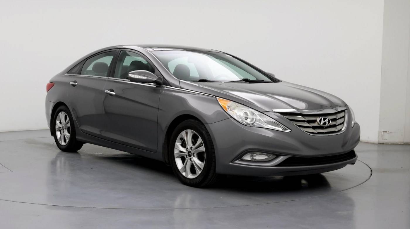 2013 Hyundai Sonata Limited — Sedan — 104,749 mi — Murfreesboro, TN