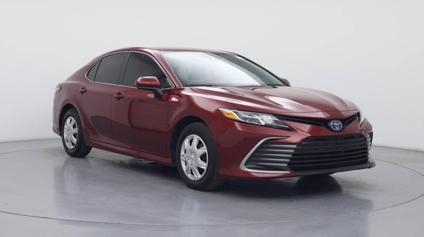 2022 Toyota Camry Hybrid LE — Sedan — 43,512 mi — Murfreesboro, TN