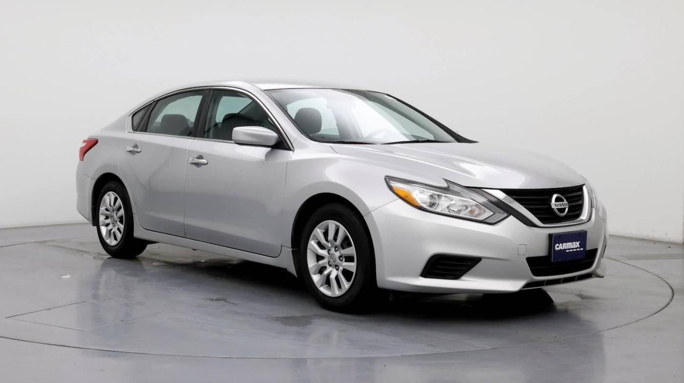 2016 Nissan Altima 2.5 S — Sedan — 85,216 mi — Murfreesboro, TN