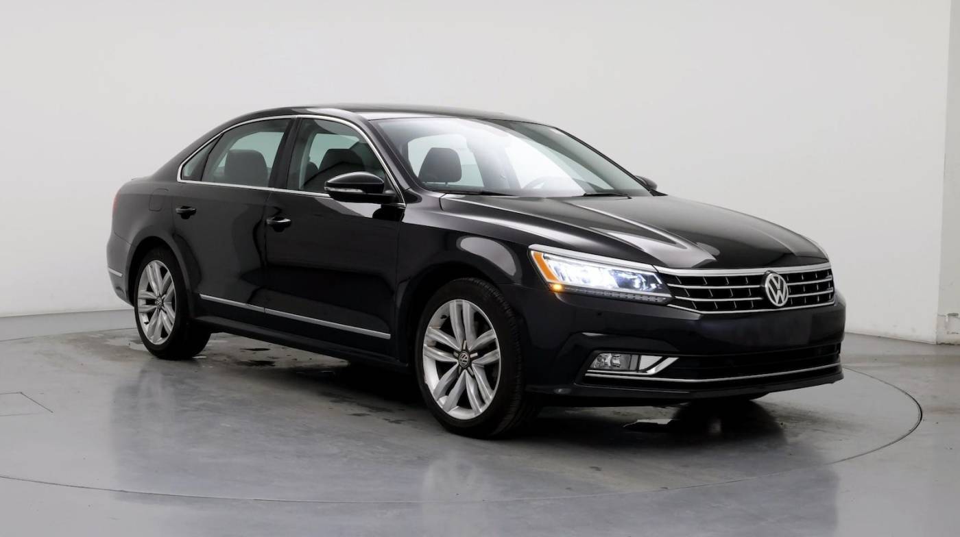 2017 Volkswagen Passat V6 SEL Premium — Sedan — 101,627 mi — Murfreesboro, TN