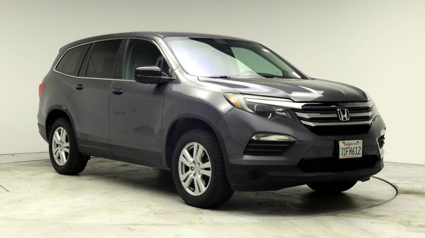 2016 Honda Pilot LX — SUV — 115,137 mi — Palm Desert, CA