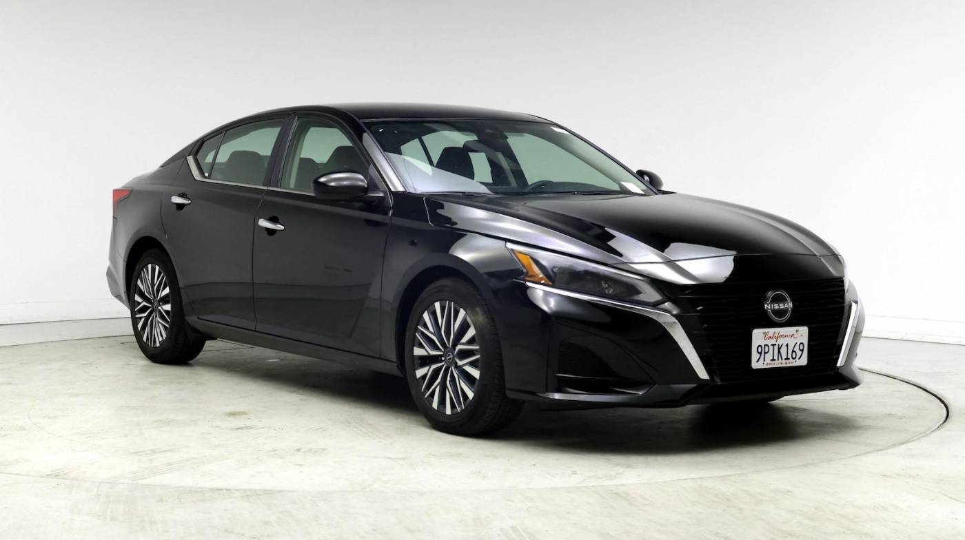2023 Nissan Altima SV — Sedan — 13,212 mi — Palm Desert, CA